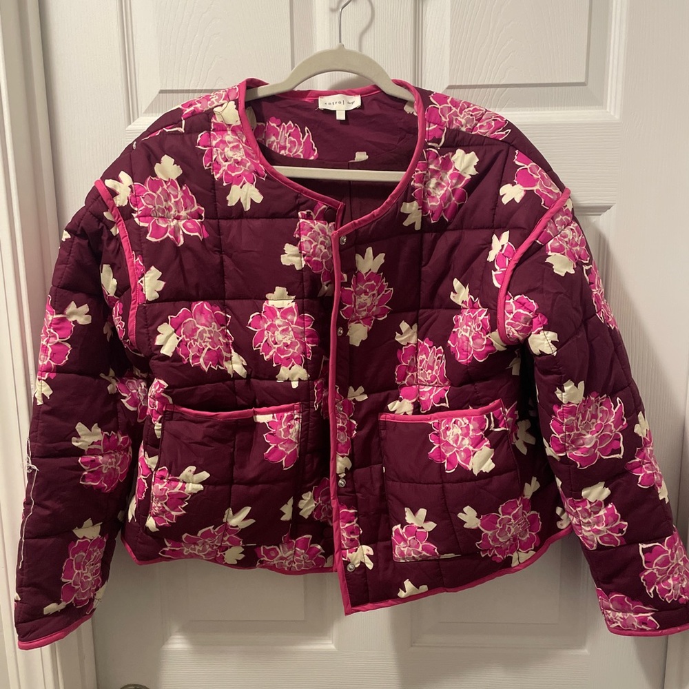 Entro Pink and White Floral Quilted Jacket NWOT